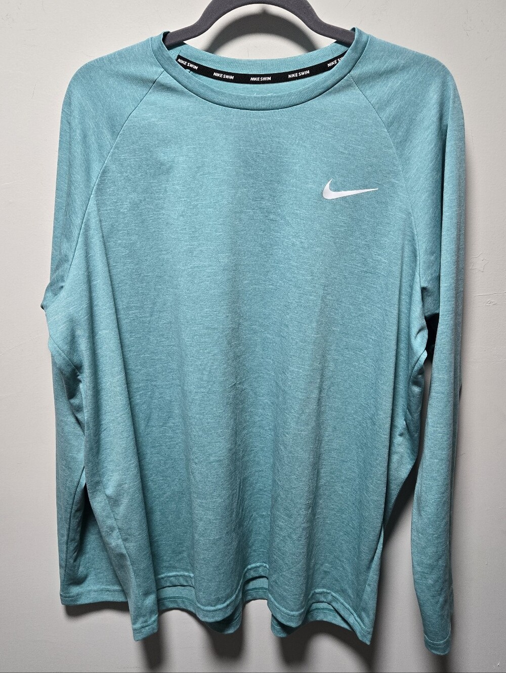 Nike Swim UPF 40+ Long Sleeve Shirt Size XL Dri-Fit Blue Sun Proteection